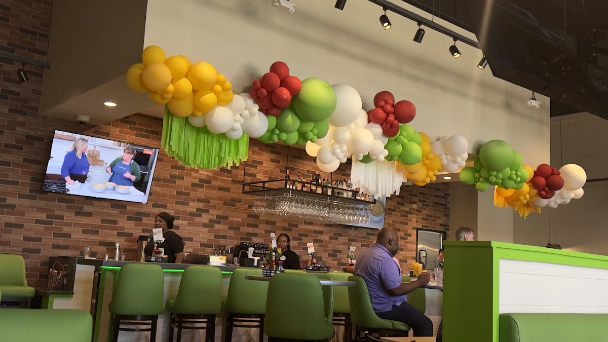 The Toasted Yolk Cafe